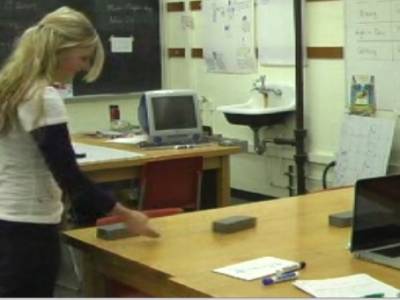 pushingblocks.jpg pushingblocks.jpg